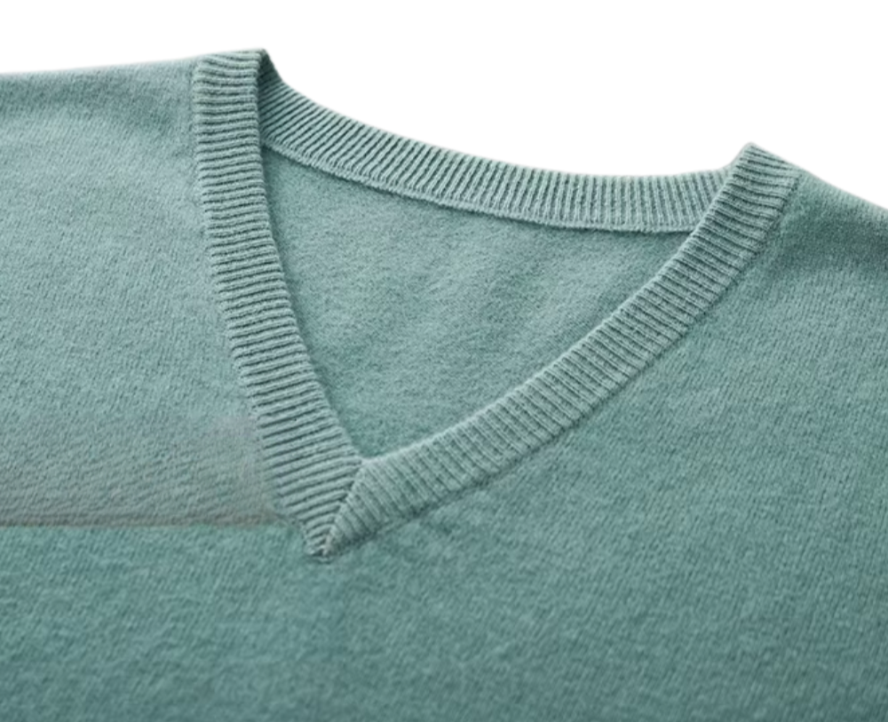 Pull en laine à col en V