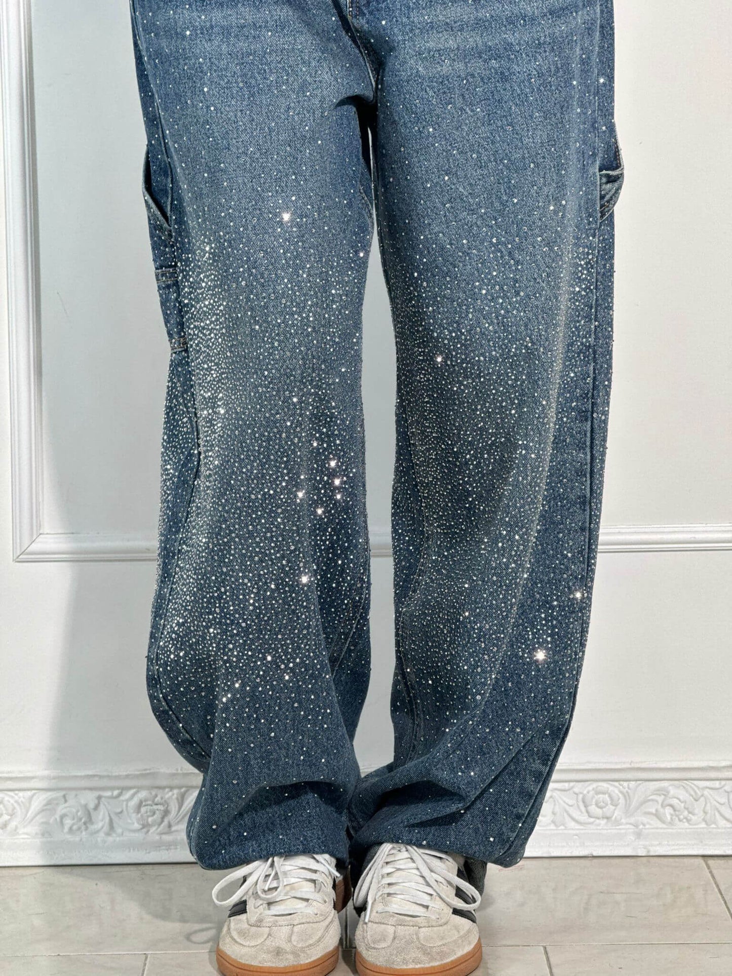 Jeans élégants et glamour