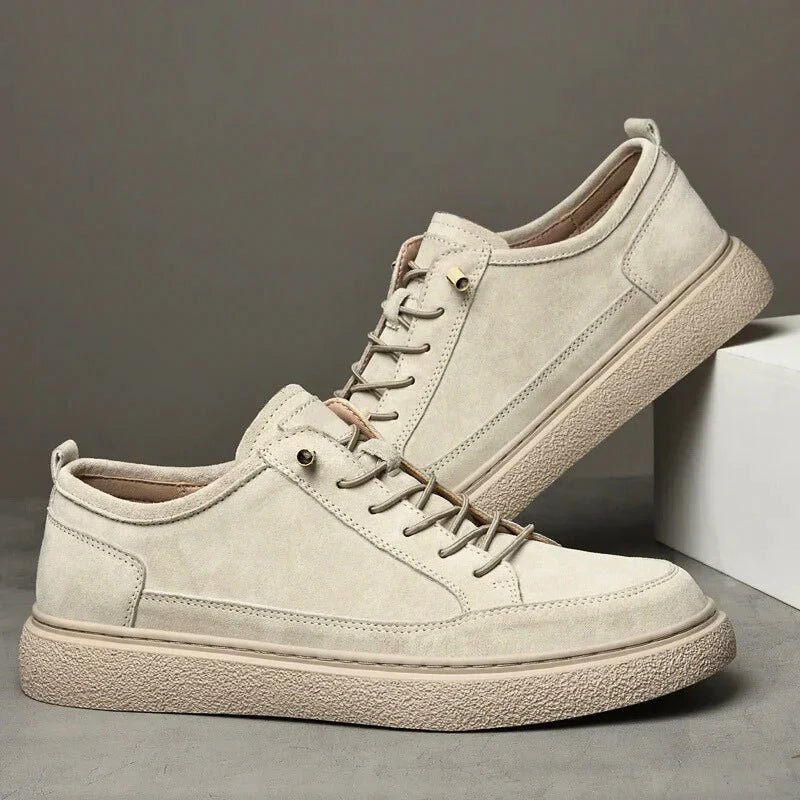 Baskets en daim