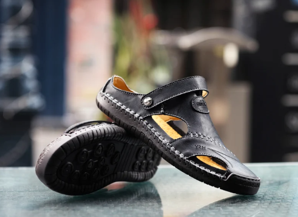 Sandales en cuir classiques