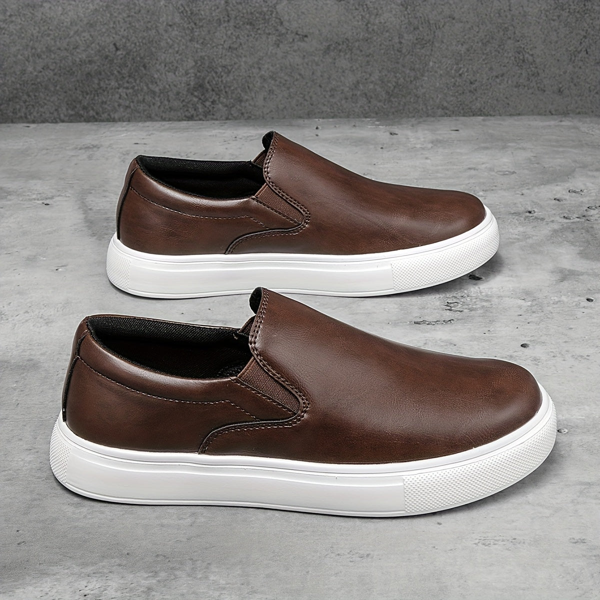 Chaussures décontractées en cuir à enfiler