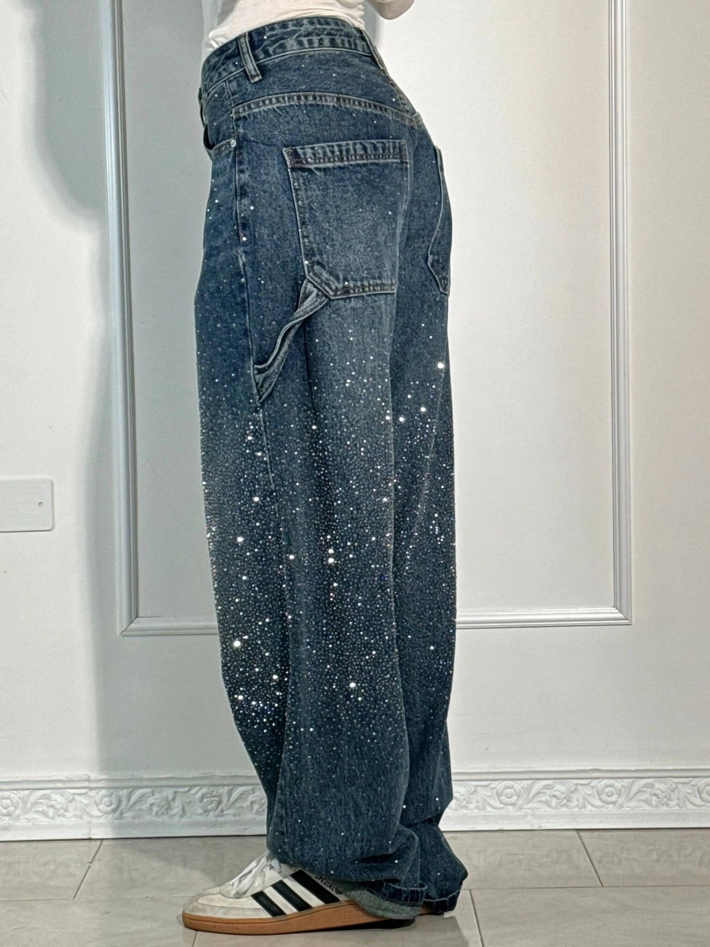 Jeans élégants et glamour