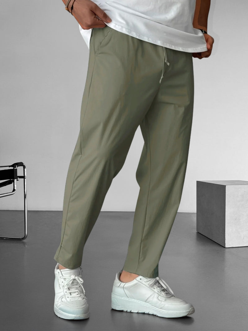 Pantalon fuselé élégant avec cordon de serrage