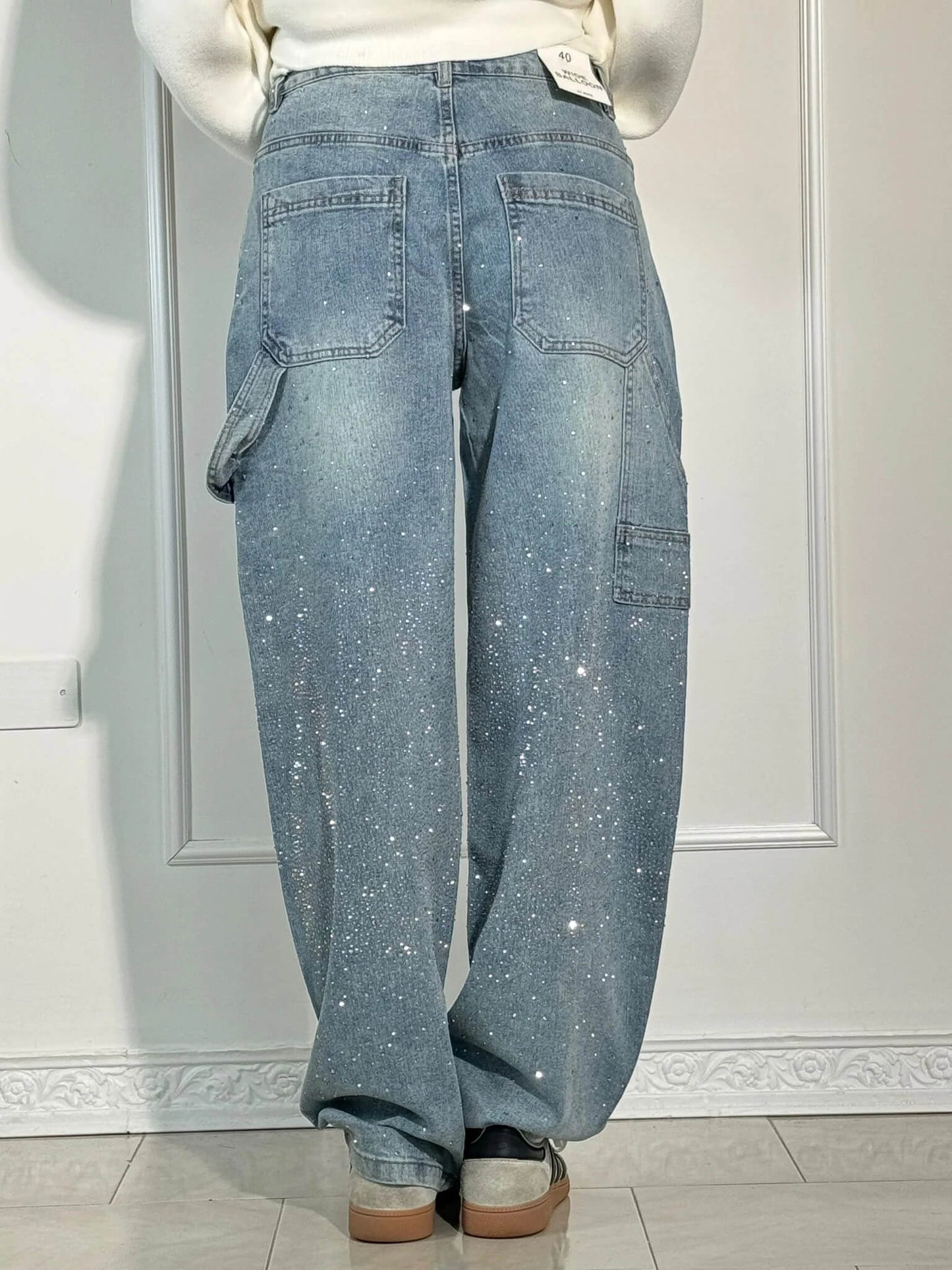 Jeans élégants et glamour