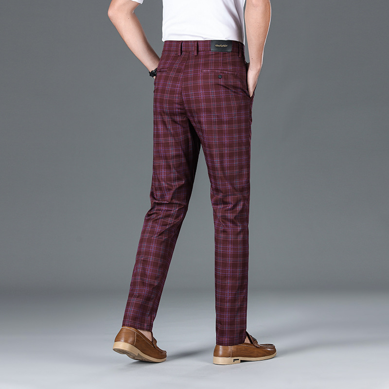 Pantalon d'affaires à carreaux