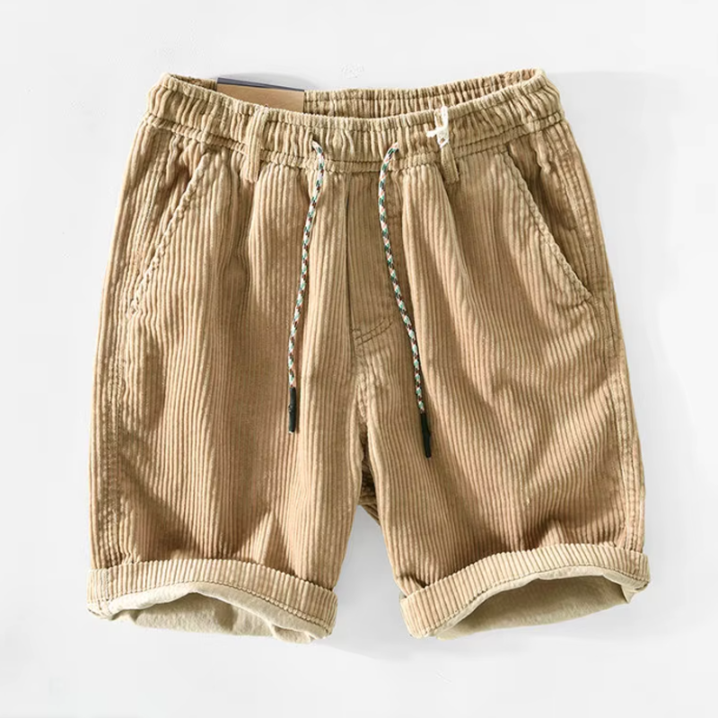 Short élégant en velours côtelé