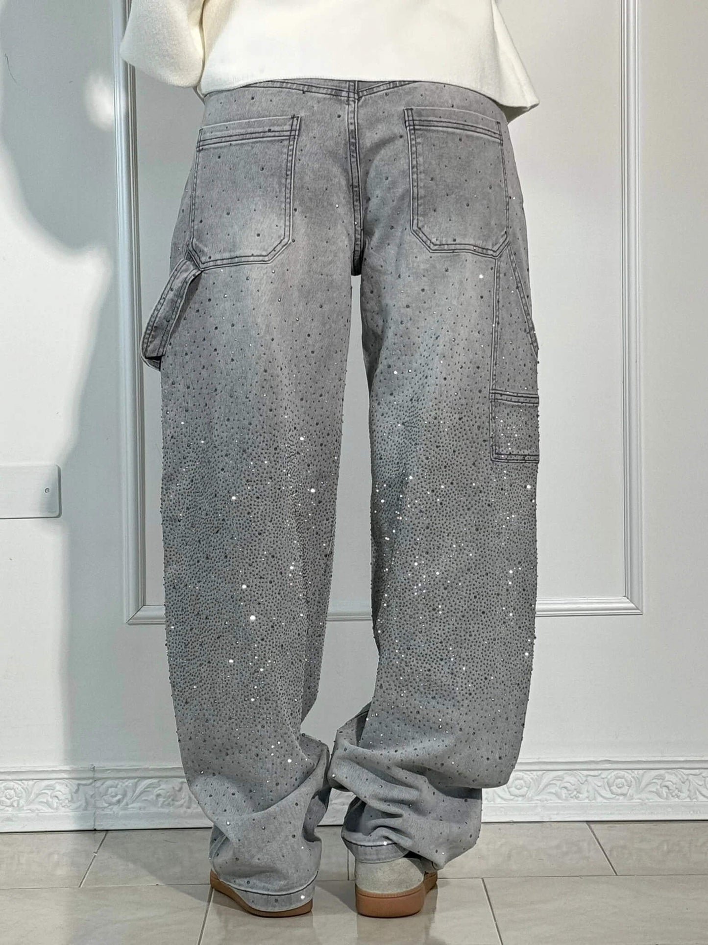 Jeans élégants et glamour
