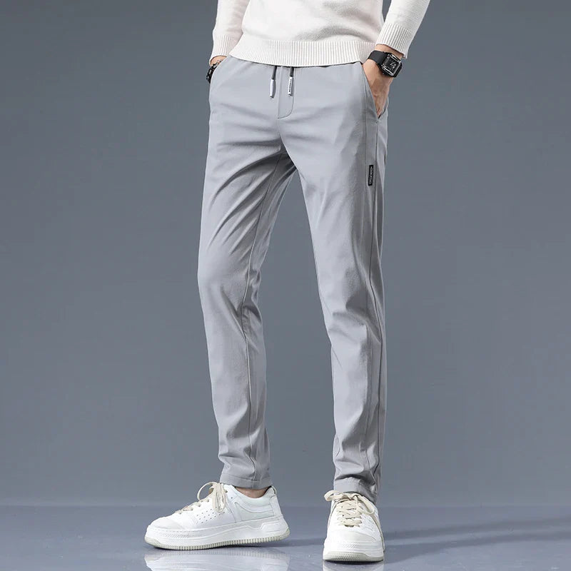 Pantalon slim élégant
