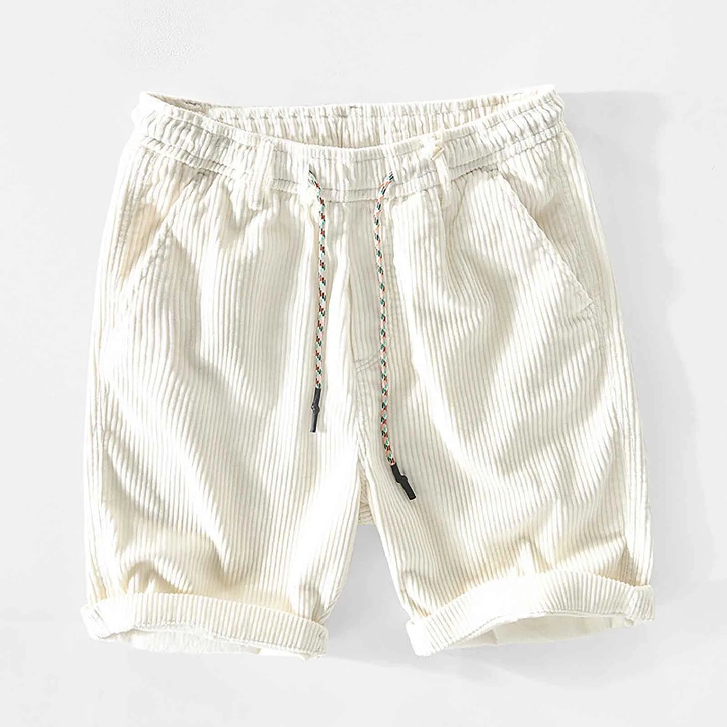 Short élégant en velours côtelé