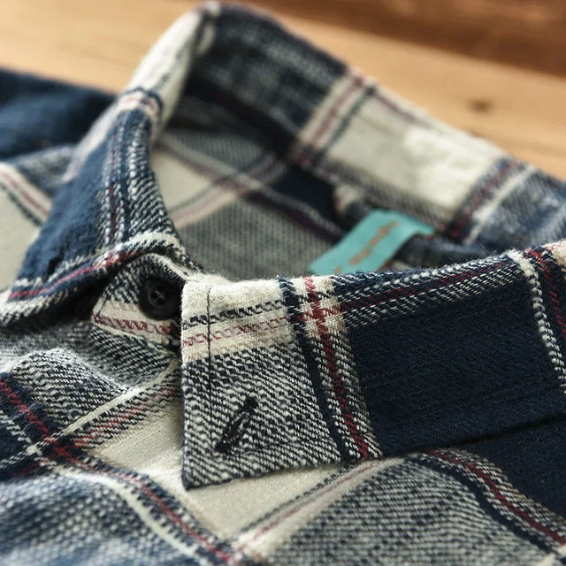 Chemise à carreaux élégante