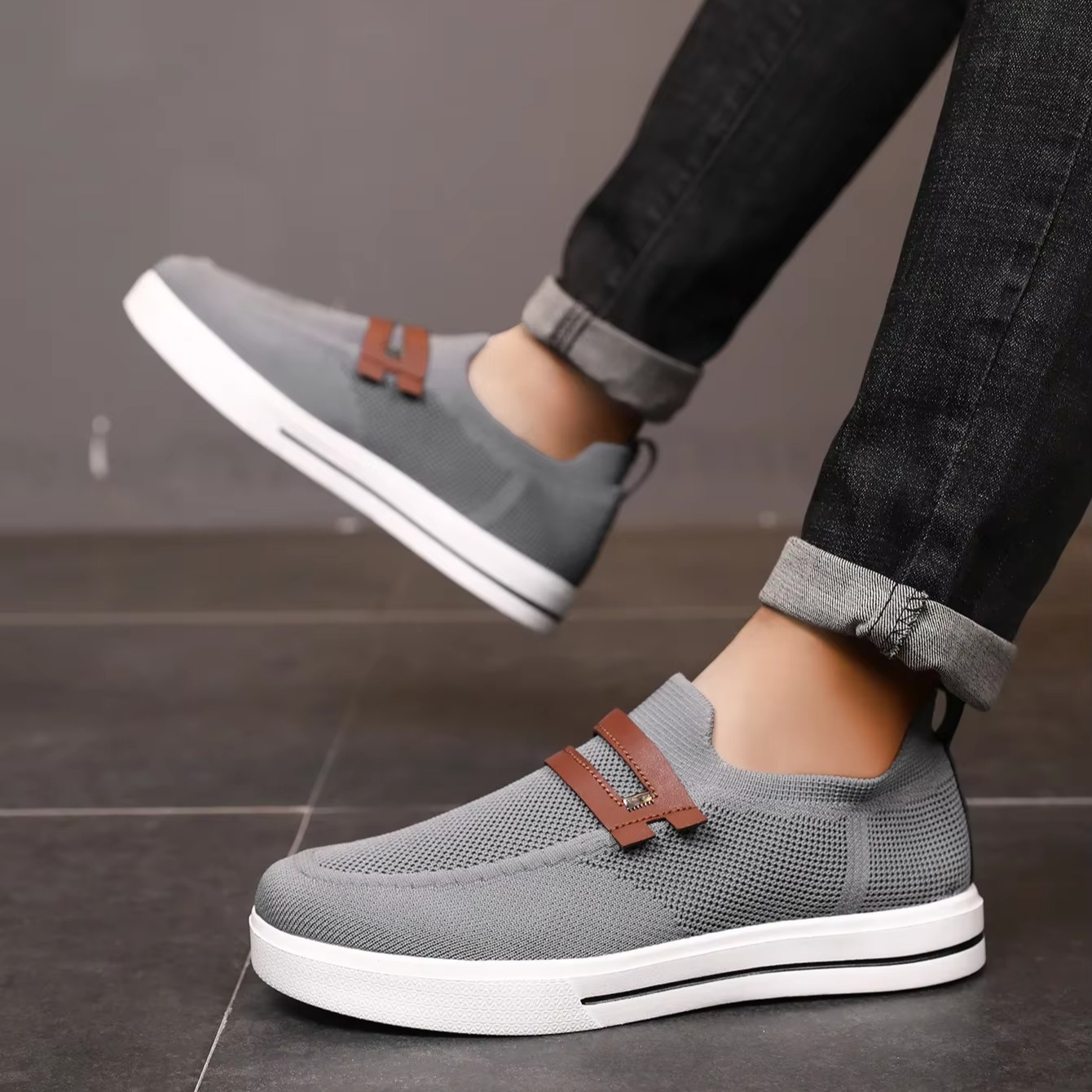 Chaussures à tricot pneumatique