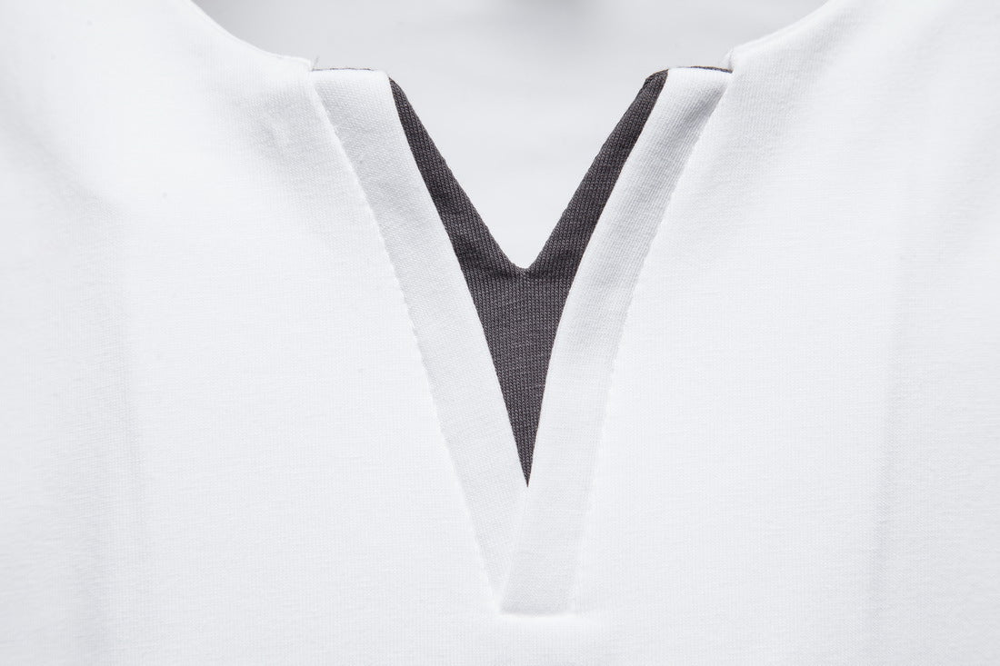 Chemise élégante à col en V