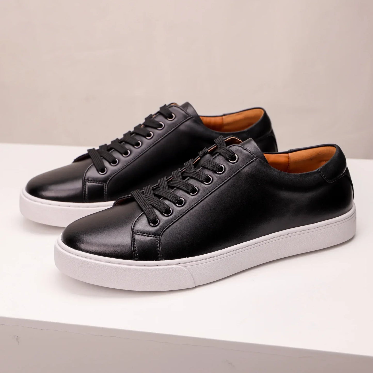 Baskets en cuir véritable