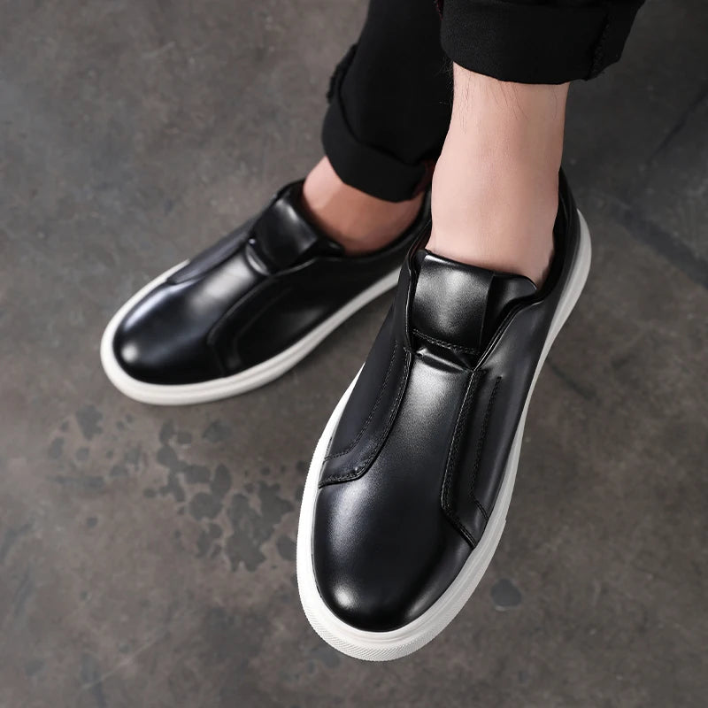 Chaussures décontractées en cuir à enfiler