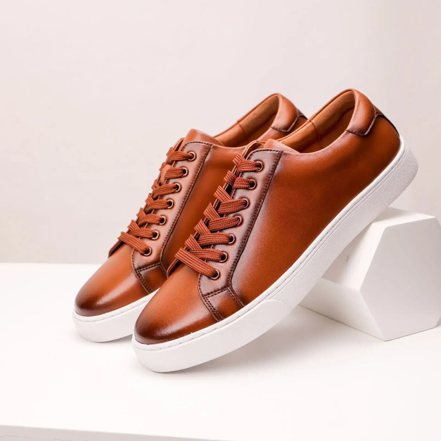 Baskets en cuir véritable