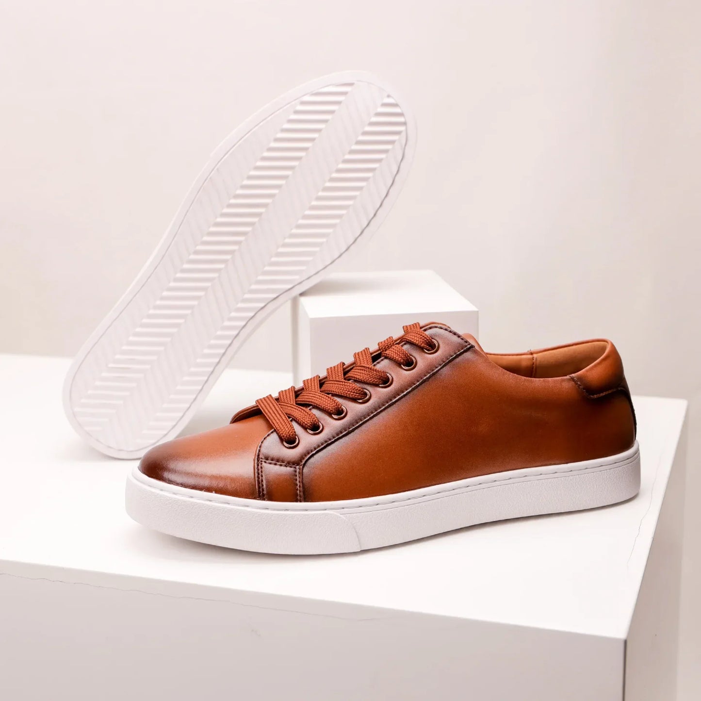 Baskets en cuir véritable