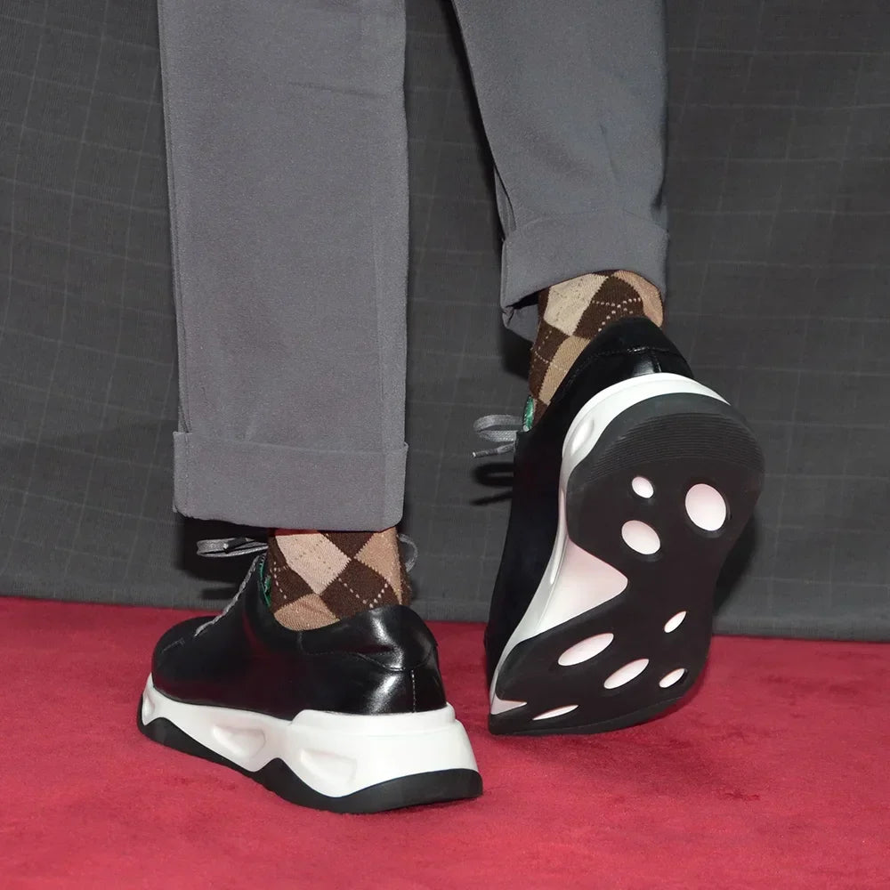 Chaussures en cuir de vachette haut de gamme