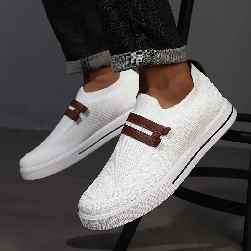 Chaussures à tricot pneumatique