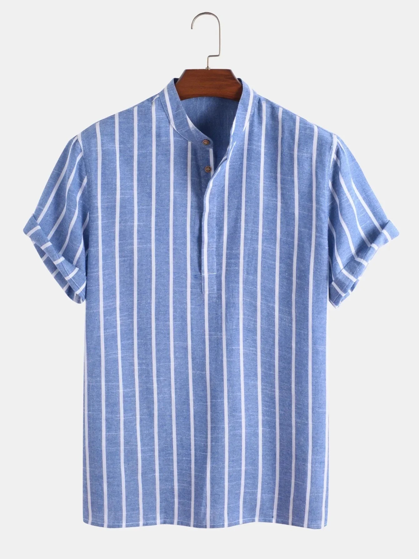 Elégante chemise rayée à manches courtes