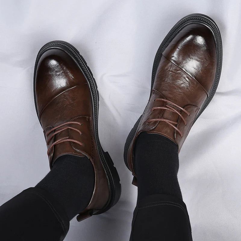 Chaussures élégantes en cuir de style britannique