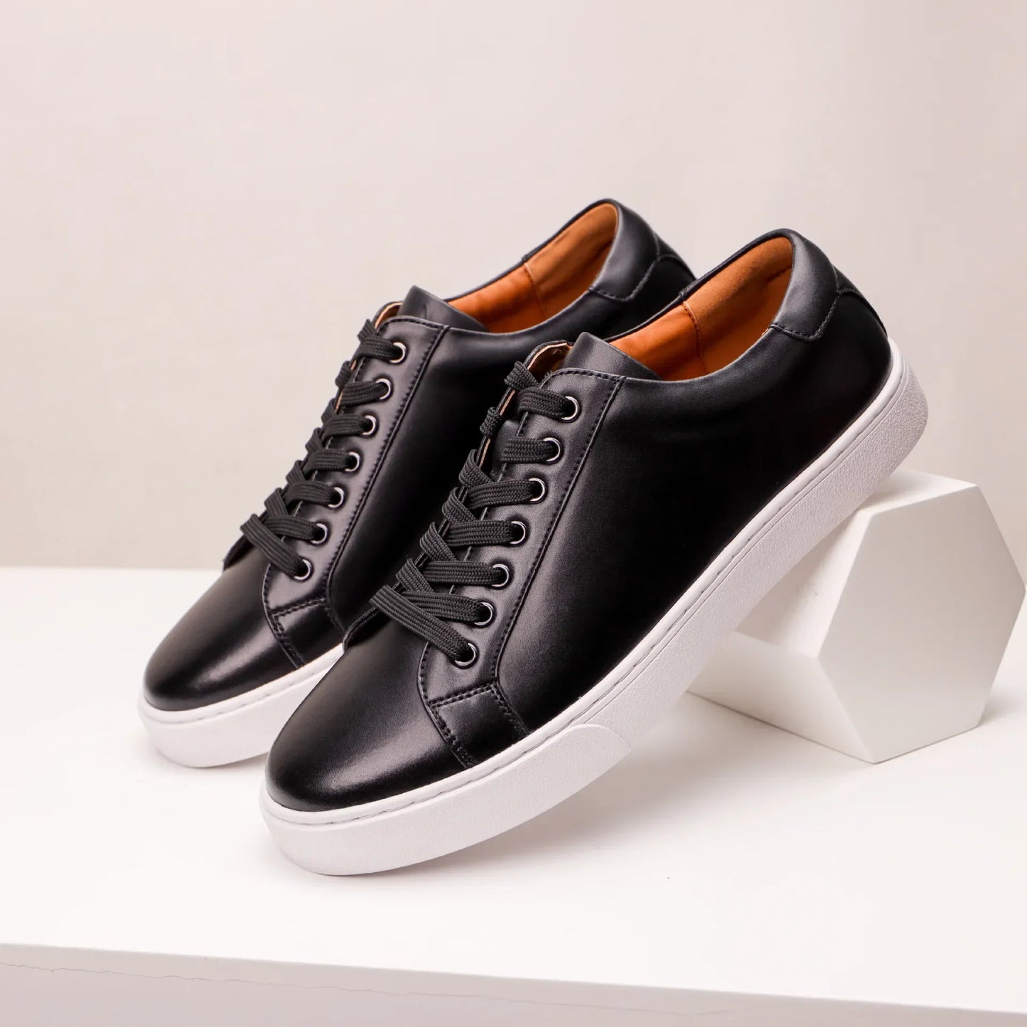Baskets en cuir véritable