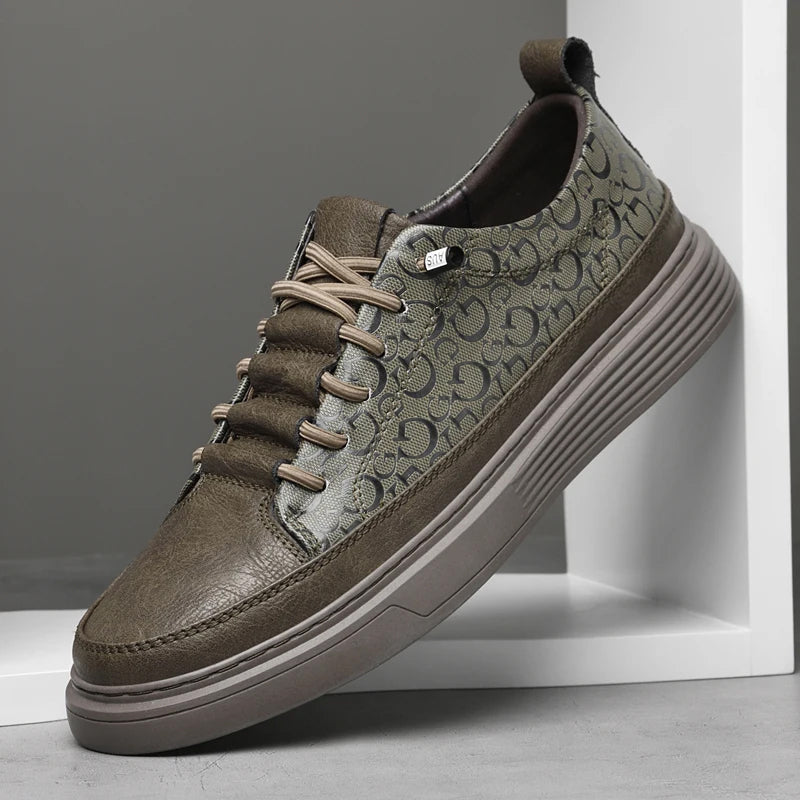 Chaussures en cuir faites à la main