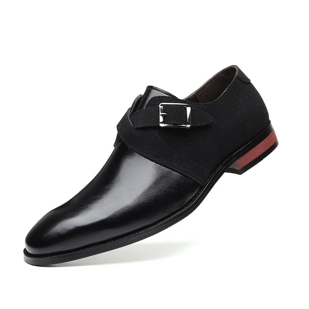 Chaussures d'affaires en daim