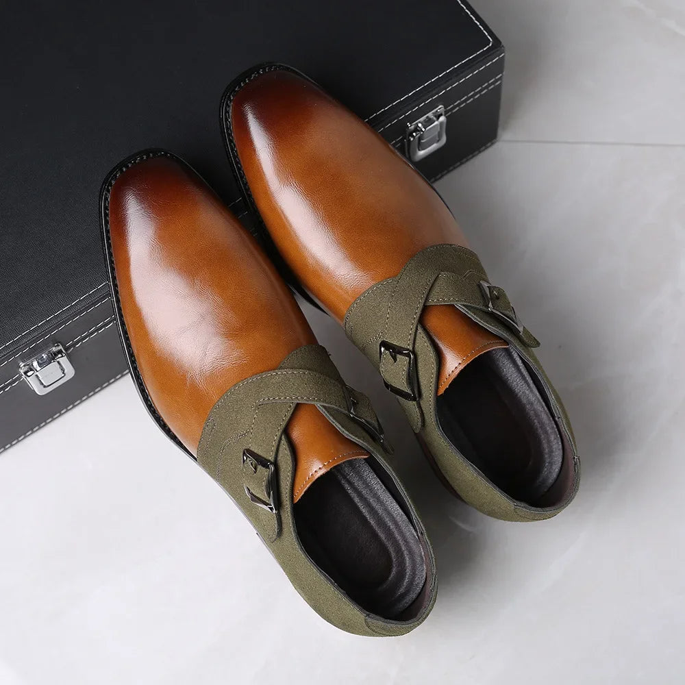 Chaussures d'affaires en daim