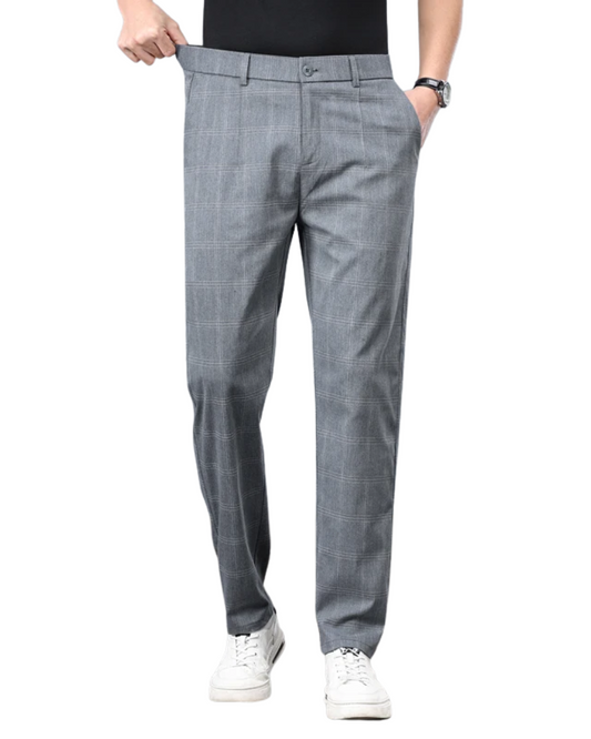 Pantalon à carreaux classique