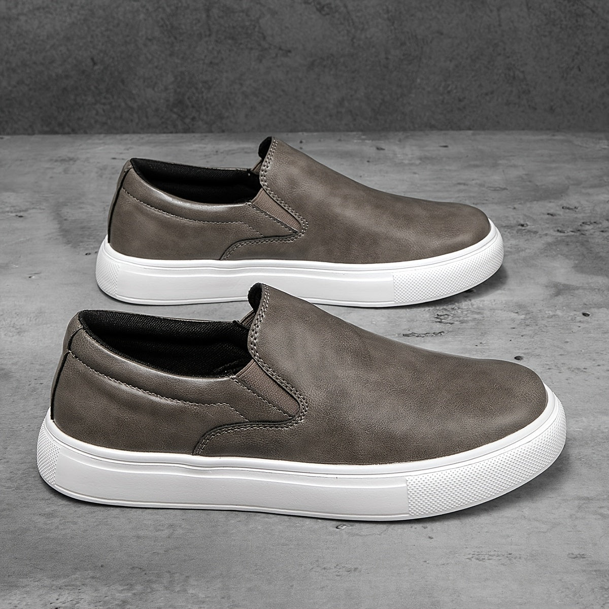 Chaussures décontractées en cuir à enfiler