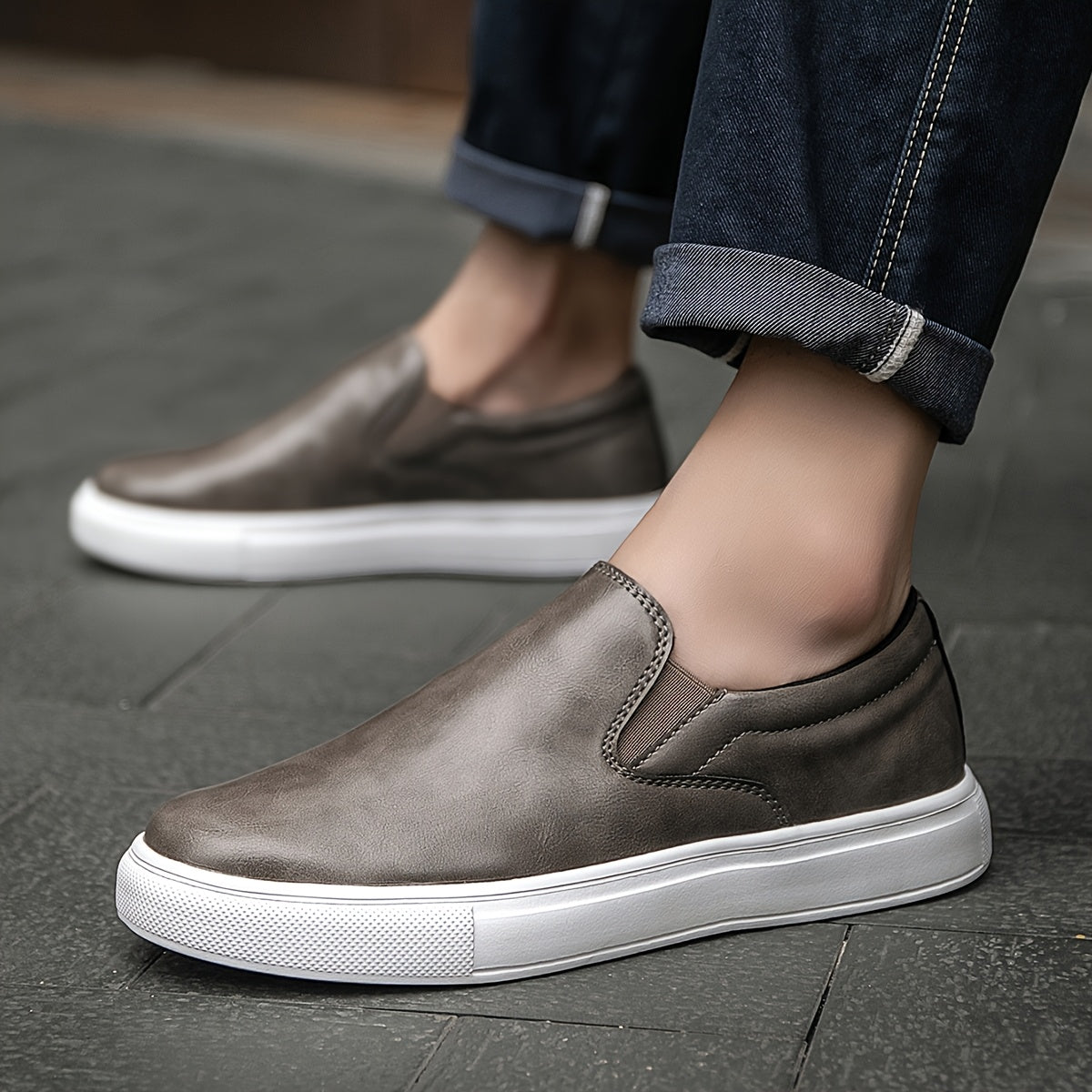 Chaussures décontractées en cuir à enfiler