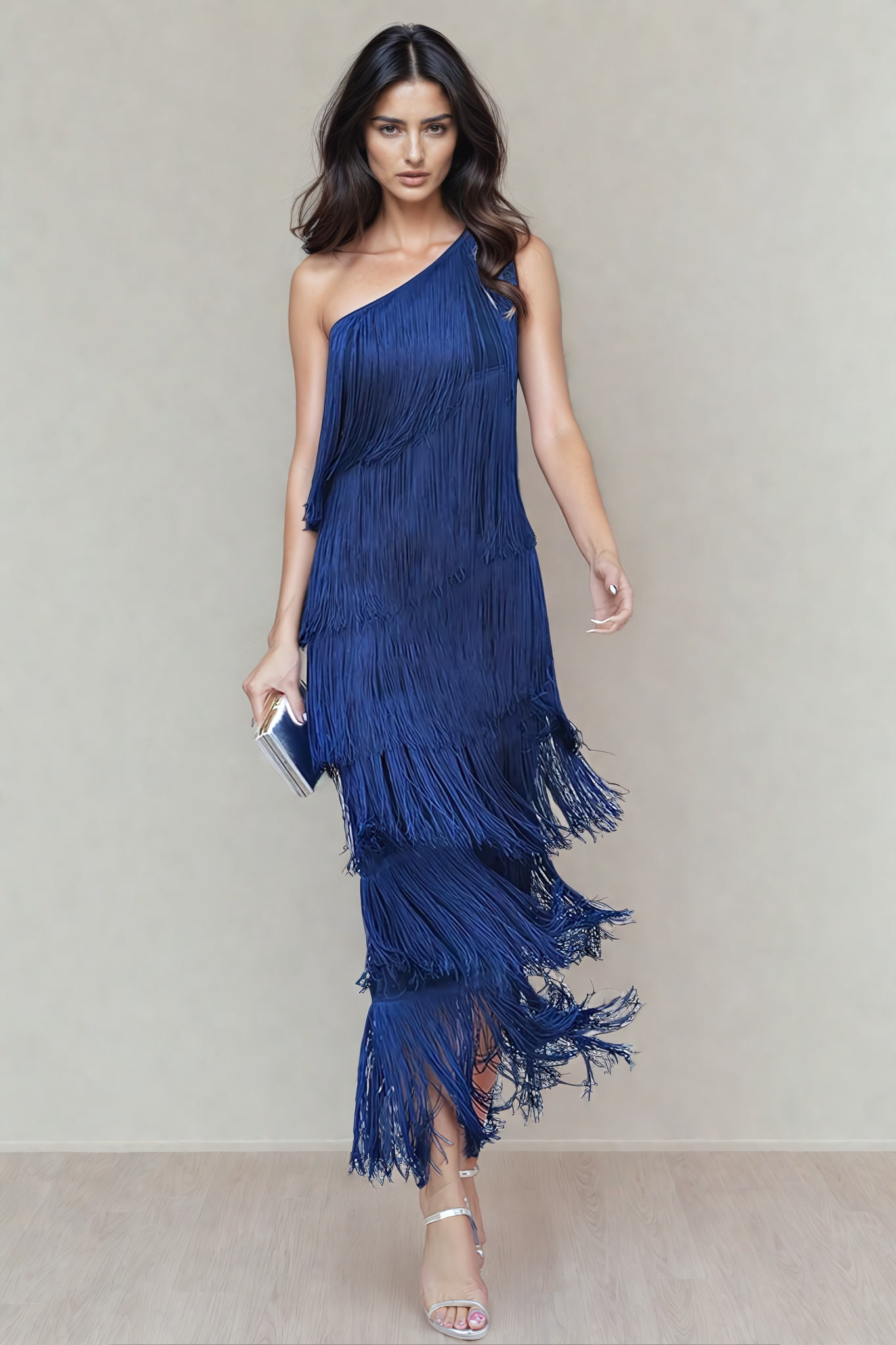 Robe élégante avec franges