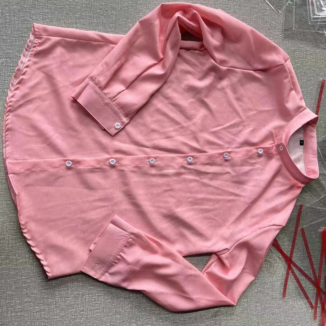 Chemise élégante et colorée