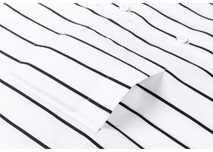 Chemise élégante en coton rayé