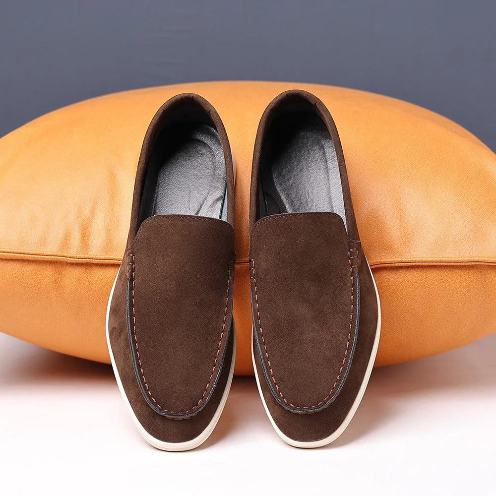 Mocassins classiques en daim
