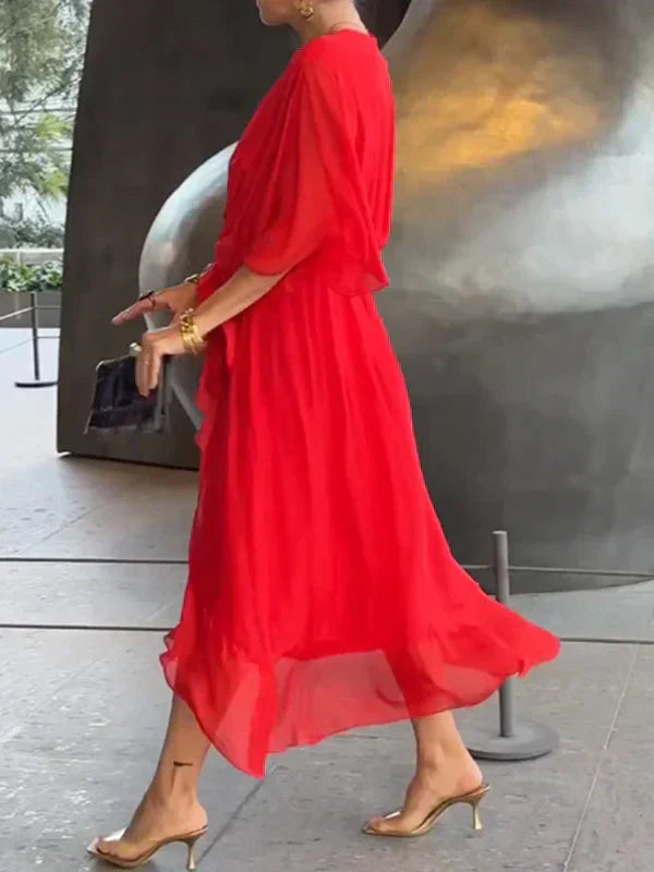 Robe en mousseline de soie avec décolleté en V